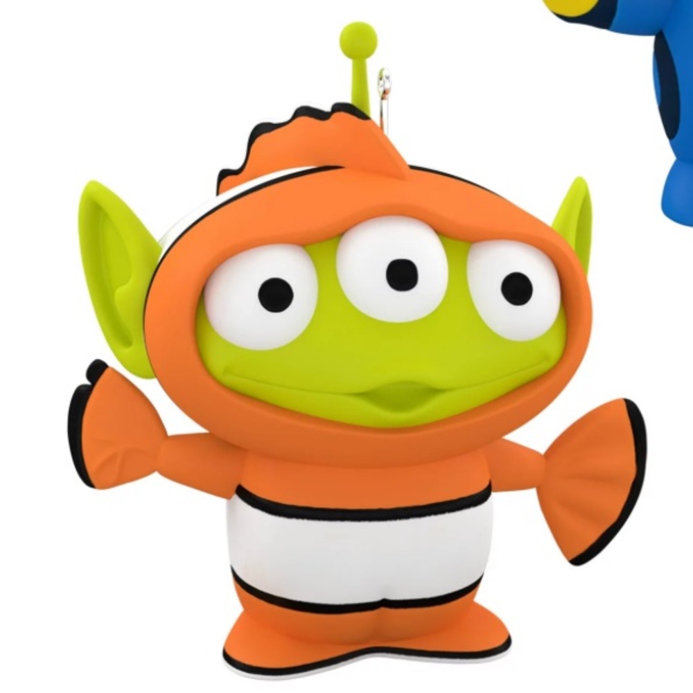 NWT Hallmark Disney/Pixar Toy Story Alien Remix Finding Nemo Ornament